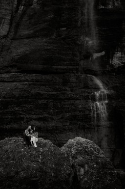 hiking elopement