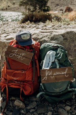 hiking elopement