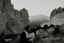 garden of the gods elopement