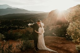 small wedding at Garden of the Gods