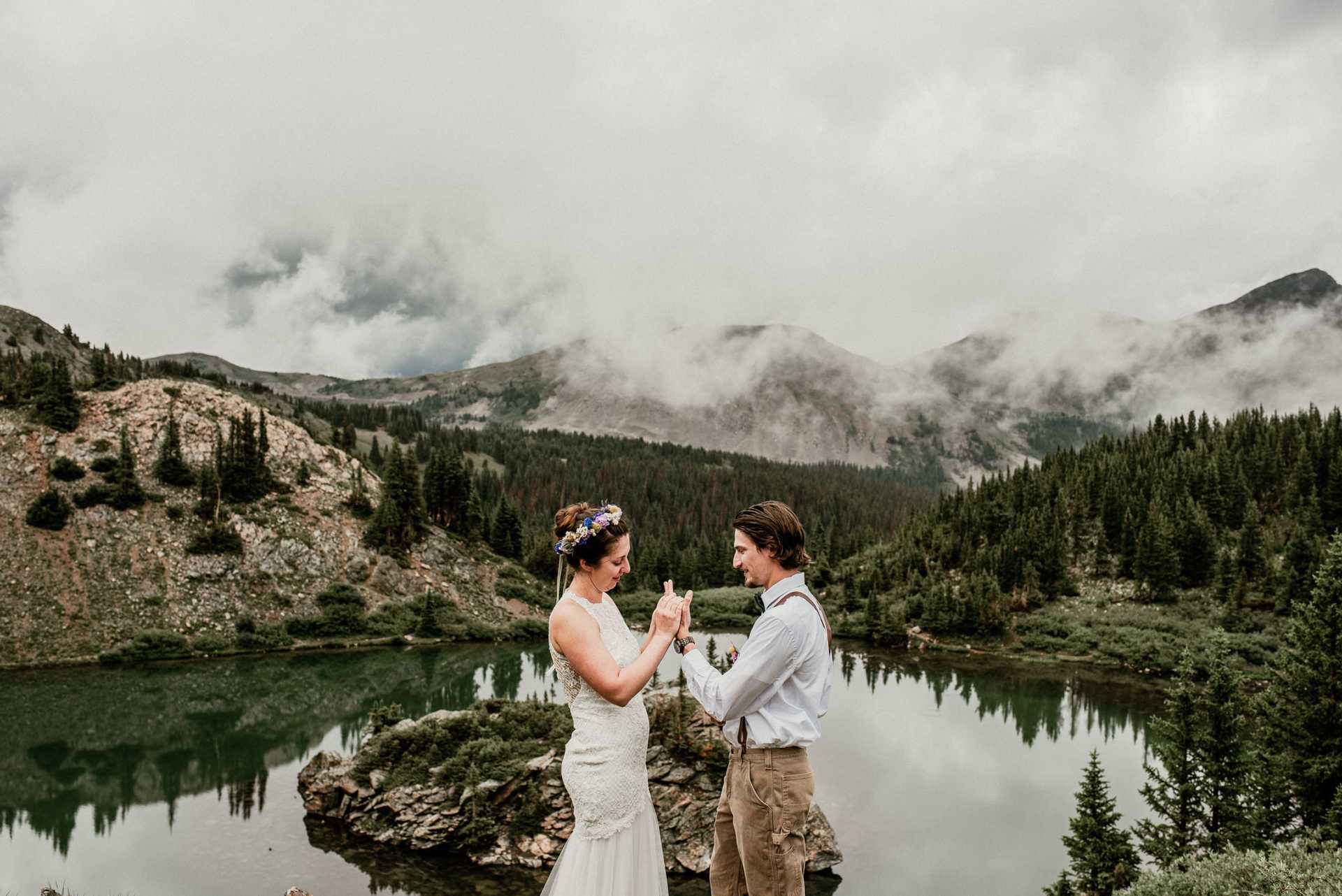 Colorado elopement photographer